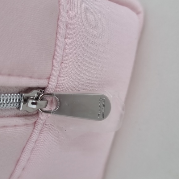 NEW Dior makeup bag - Picture 3 of 4